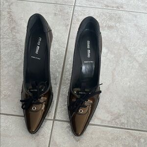 VINTAGE Miu Miu Brown/ Bronze Patent Leather Shoes